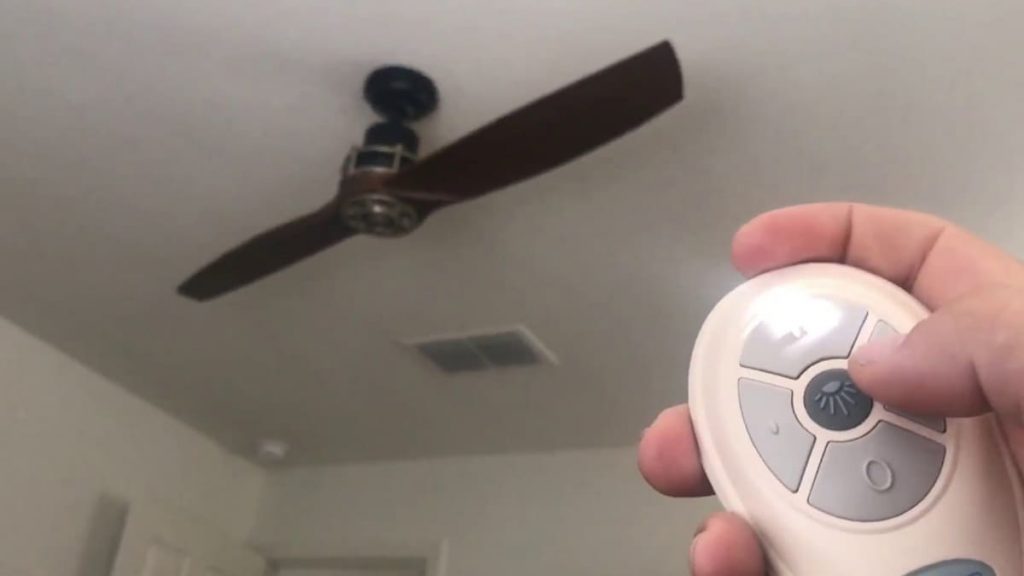 Re-syncing the remote control with the ceiling fan