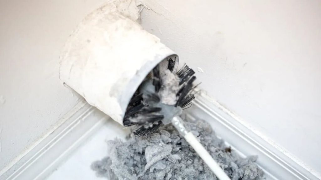 Lint and dirt plugs in the ventilation system