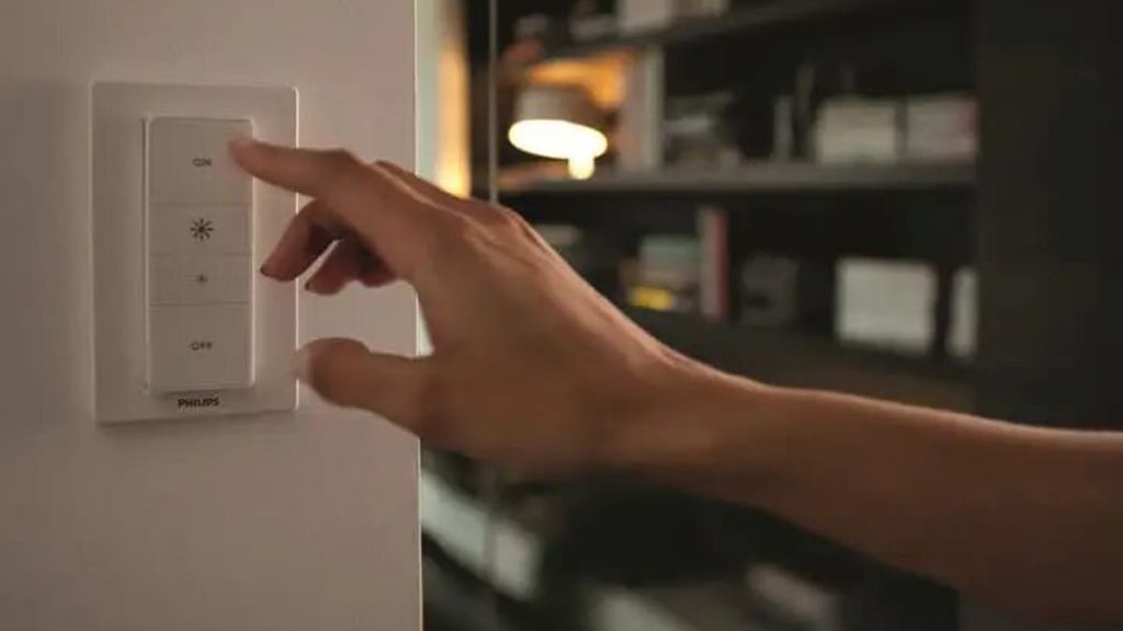 Installing a smart electricity switch